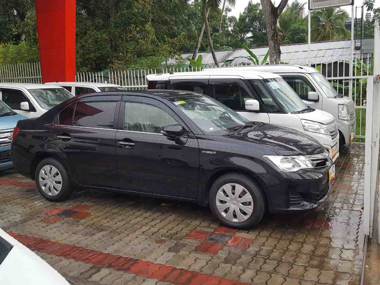 Toyota Axio G