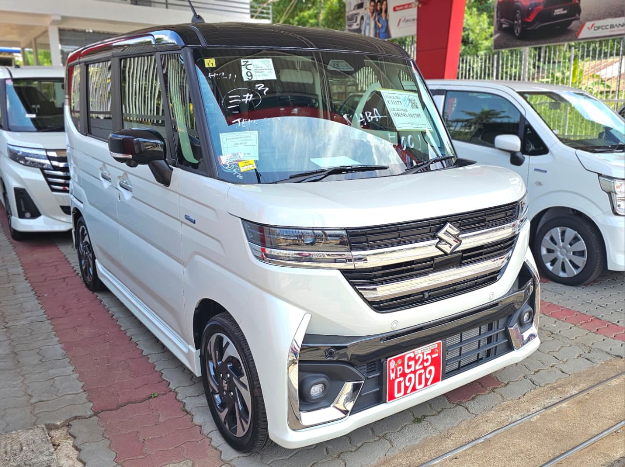 Suzuki Spacia Custom XS Turbo